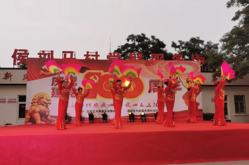 小猫钓鱼游戏龙王版有船
